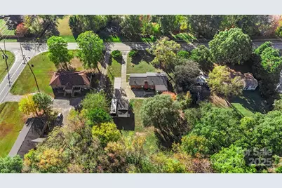 1332 N Dobys Bridge Road, Fort Mill, SC 29715 - Photo 47