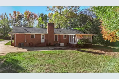 1332 N Dobys Bridge Road, Fort Mill, SC 29715 - Photo 37