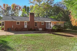 1332 N Dobys Bridge Rd, Fort Mill, SC 29715 - Photo 37