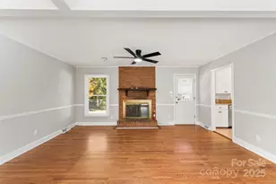 1332 N Dobys Bridge Rd, Fort Mill, SC 29715 - Photo 9