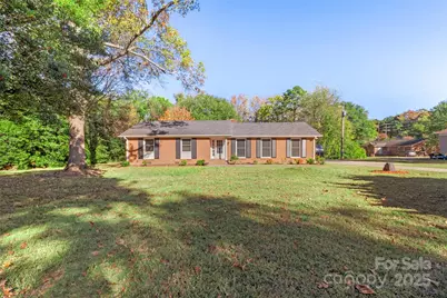 1332 N Dobys Bridge Road, Fort Mill, SC 29715 - Photo 1