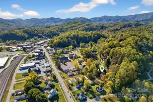 194 Maple St, Old Fort, NC 28762 - Photo 29