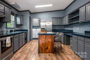 334 Foxden Rd, Mars Hill, NC 28754 - Photo 7