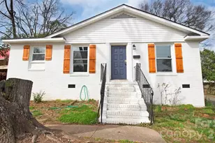 1325 Edgewater Dr, Charlotte, NC 28210 - Photo 1