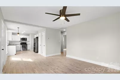 1325 Edgewater Drive, Charlotte, NC 28210 - Photo 5