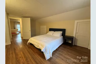 375 20th Avenue NE, Hickory, NC 28601 - Photo 25