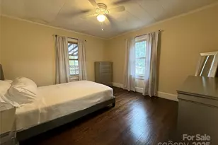 375 20th Ave NE, Hickory, NC 28601 - Photo 17