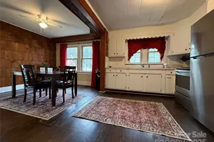 375 20th Ave NE, Hickory, NC 28601 - Photo 13