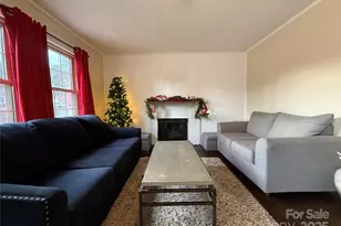 375 20th Ave NE, Hickory, NC 28601 - Photo 9