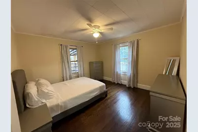 375 20th Avenue NE, Hickory, NC 28601 - Photo 19