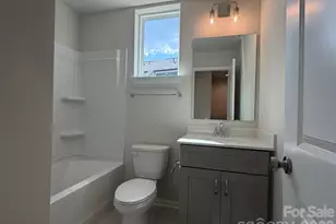 1610 Spring St, Charlotte, NC 28206 - Photo 15