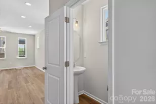 1610 Spring St, Charlotte, NC 28206 - Photo 11