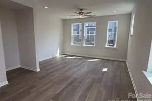 1610 Spring St, Charlotte, NC 28206 - Photo 5