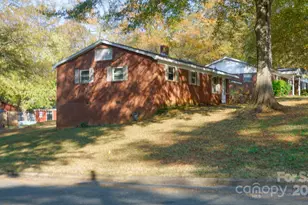 739 Vale St, Shelby, NC 28150 - Photo 11