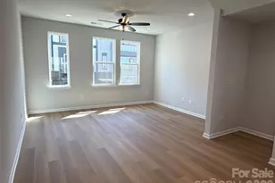 1614 Spring St, Charlotte, NC 28206 - Photo 5