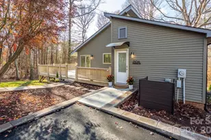 2106 Lynmore Dr, Sherrills Ford, NC 28673 - Photo 5