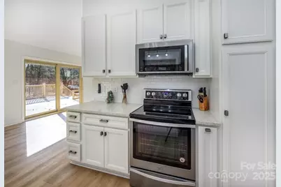 2106 Lynmore Drive, Sherrills Ford, NC 28673 - Photo 41