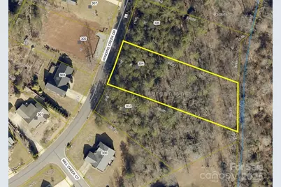 304 Winding Creek Drive, Morganton, NC 28655 - Photo 5