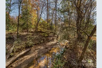 302 Winding Creek Drive, Morganton, NC 28655 - Photo 7