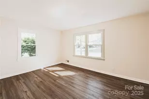 719 Avondale Ave, Albemarle, NC 28001 - Photo 31