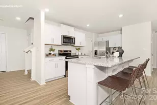 12035 Zazu Wy, Charlotte, NC 28215 - Photo 3