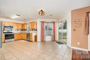 14121 Rouda Ln, Charlotte, NC 28269 - Photo 5