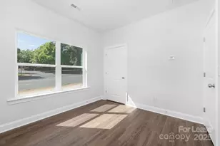 550 Beatties Ford Rd, Charlotte, NC 28216 - Photo 19