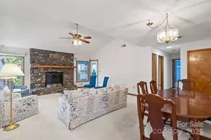 13C Windflower Ct, Asheville, NC 28805 - Photo 7