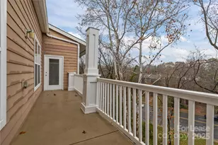 1000 E Woodlawn Rd, Charlotte, NC 28209 - Photo 29
