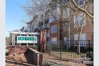 1000 E Woodlawn Road #416, Charlotte, NC 28209 - Photo 1