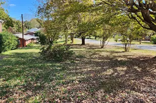 150 31st Ave NW, Hickory, NC 28601 - Photo 9