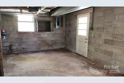 150 31st Avenue NW, Hickory, NC 28601 - Photo 27