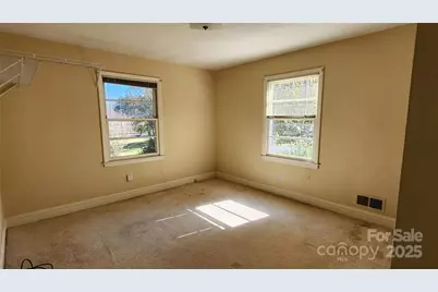 150 31st Avenue NW, Hickory, NC 28601 - Photo 19