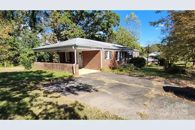 150 31st Avenue NW, Hickory, NC 28601 - Photo 35