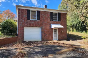 150 31st Ave NW, Hickory, NC 28601 - Photo 5