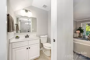 7047 Quail Hill Rd, Charlotte, NC 28210 - Photo 15