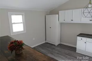 709 A St, Bessemer City, NC 28016 - Photo 11