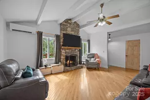 263 Morgan Branch Rd, Leicester, NC 28748 - Photo 15