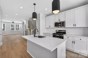 1353 Walter Taylor Wy, Charlotte, NC 28206 - Photo 3