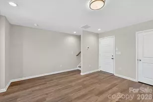 1357 Walter Taylor Wy, Charlotte, NC 28206 - Photo 19