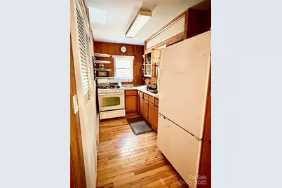 875 Carson Creek Road, Brevard, NC 28712 - Photo 33