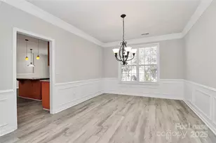 2108 Oakcliffe Ct, Harrisburg, NC 28075 - Photo 7