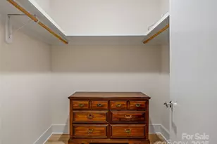 21 Battery Park Ave, Asheville, NC 28801 - Photo 17