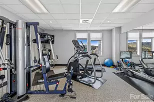 21 Battery Park Ave, Asheville, NC 28801 - Photo 27