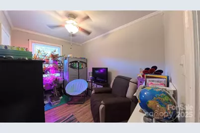 1521 Herrin Avenue, Charlotte, NC 28205 - Photo 21