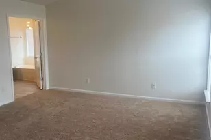 1139 Vine Cliff Ln, Charlotte, NC 28214 - Photo 13