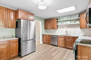 115 Scenic View Dr, Swannanoa, NC 28778 - Photo 11