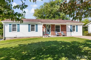 115 Scenic View Dr, Swannanoa, NC 28778 - Photo 3