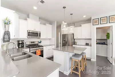 15115 Oleander Drive, Charlotte, NC 28278 - Photo 19