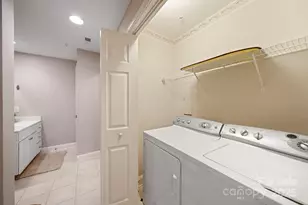 721 Governor Morrison St, Charlotte, NC 28211 - Photo 23